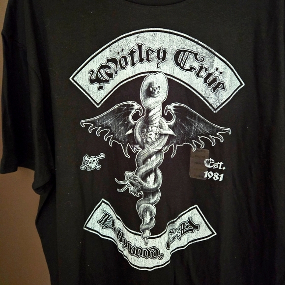 Motley Crue Hollywood shirt - Picture 2 of 8